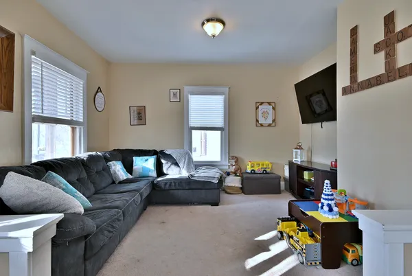 $235,000 | 1113 Lewis Street, DeKalb, IL 60115