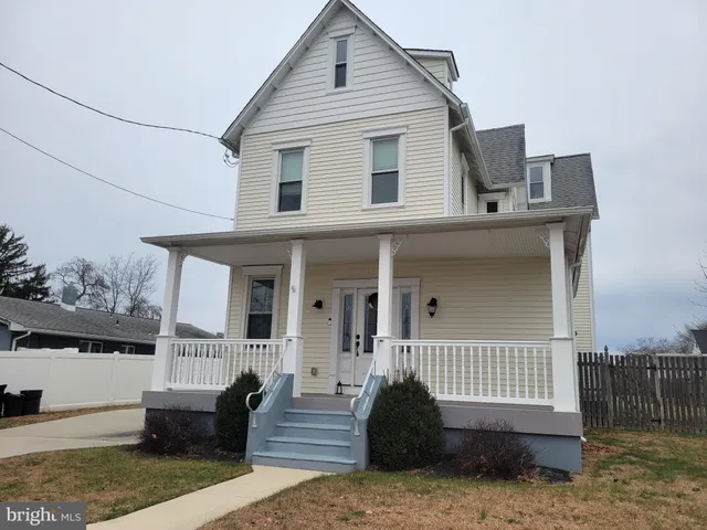 $440,000 | 810 Central Avenue, Glendora, NJ 08029