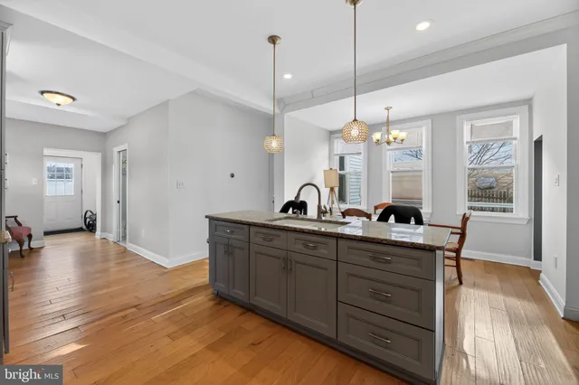 $440,000 | 810 Central Avenue, Glendora, NJ 08029