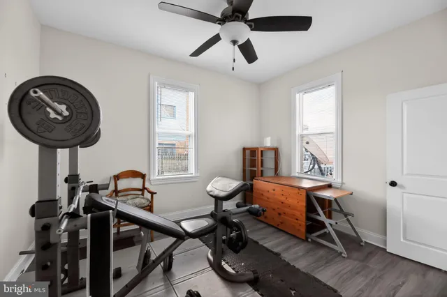 $440,000 | 810 Central Avenue, Glendora, NJ 08029