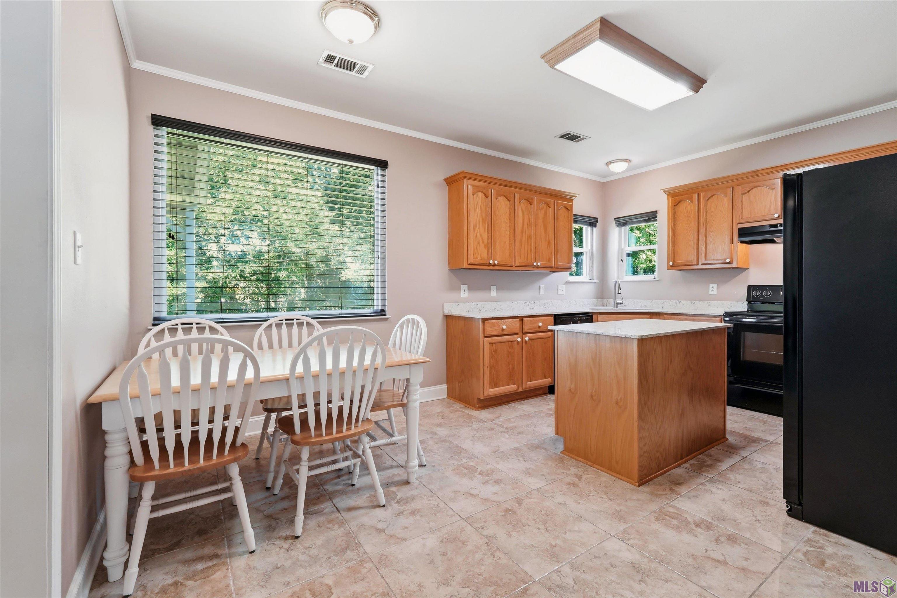 18606 Perkins Oak Road Prairieville, LA 70769 - Photo 8 of 17 Gallery Image 8