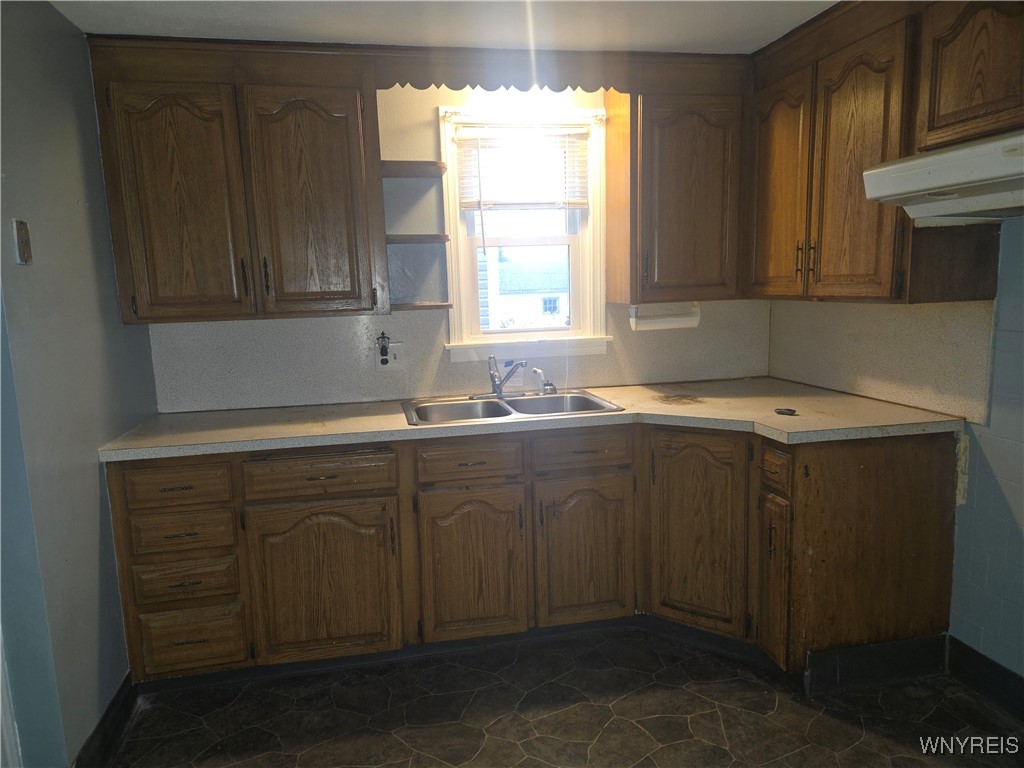 298 Lowell Road Tonawanda, NY 14217 - Photo 12 of 36