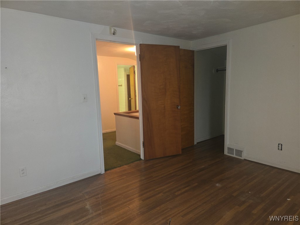 298 Lowell Road Tonawanda, NY 14217 - Photo 21 of 36