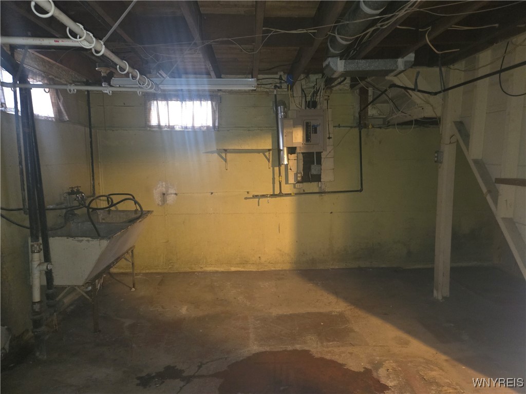 298 Lowell Road Tonawanda, NY 14217 - Photo 27 of 36