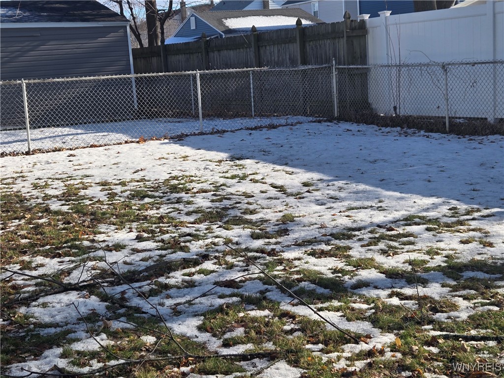 298 Lowell Road Tonawanda, NY 14217 - Photo 33 of 36