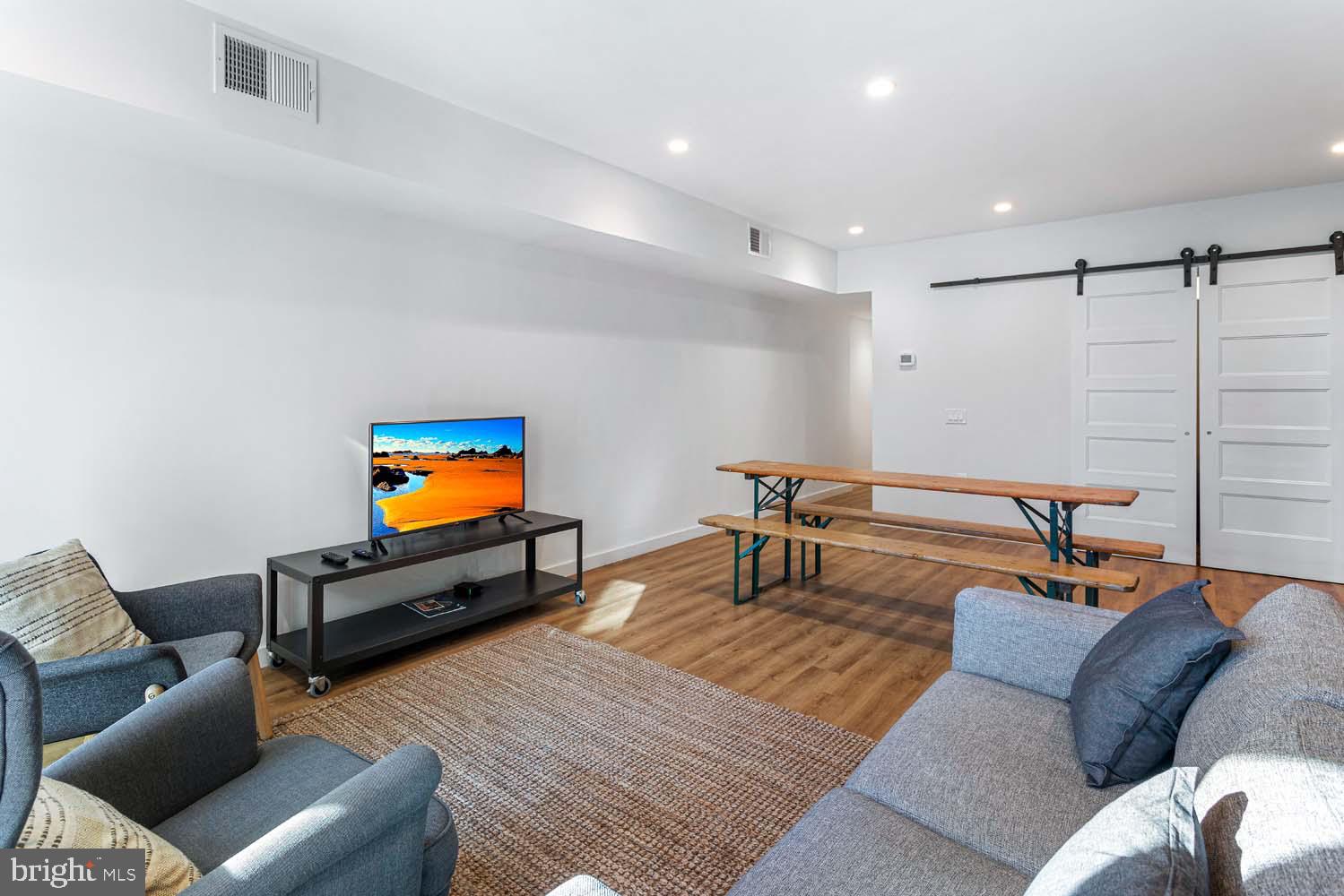 2465 18th Street Northwest, Unit 4 Washington, DC 20009 - Photo 6 of 21