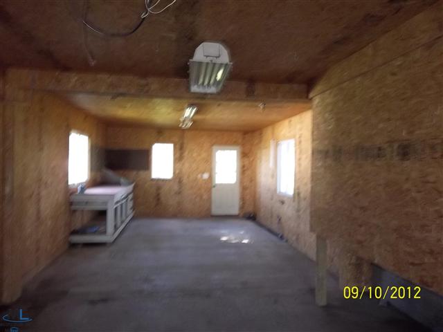 1919 South Sandusky Road Sandusky, MI 48471 - Photo 4 of 7 31118952-3.JPG