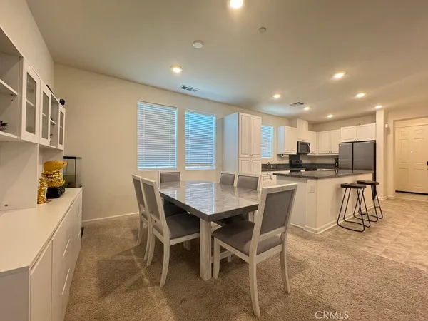 $649,000 | 10201 Oxbow Loop, Riverside, CA 92503