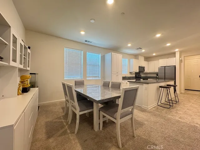 $649,000 | 10201 Oxbow Loop, Riverside, CA 92503