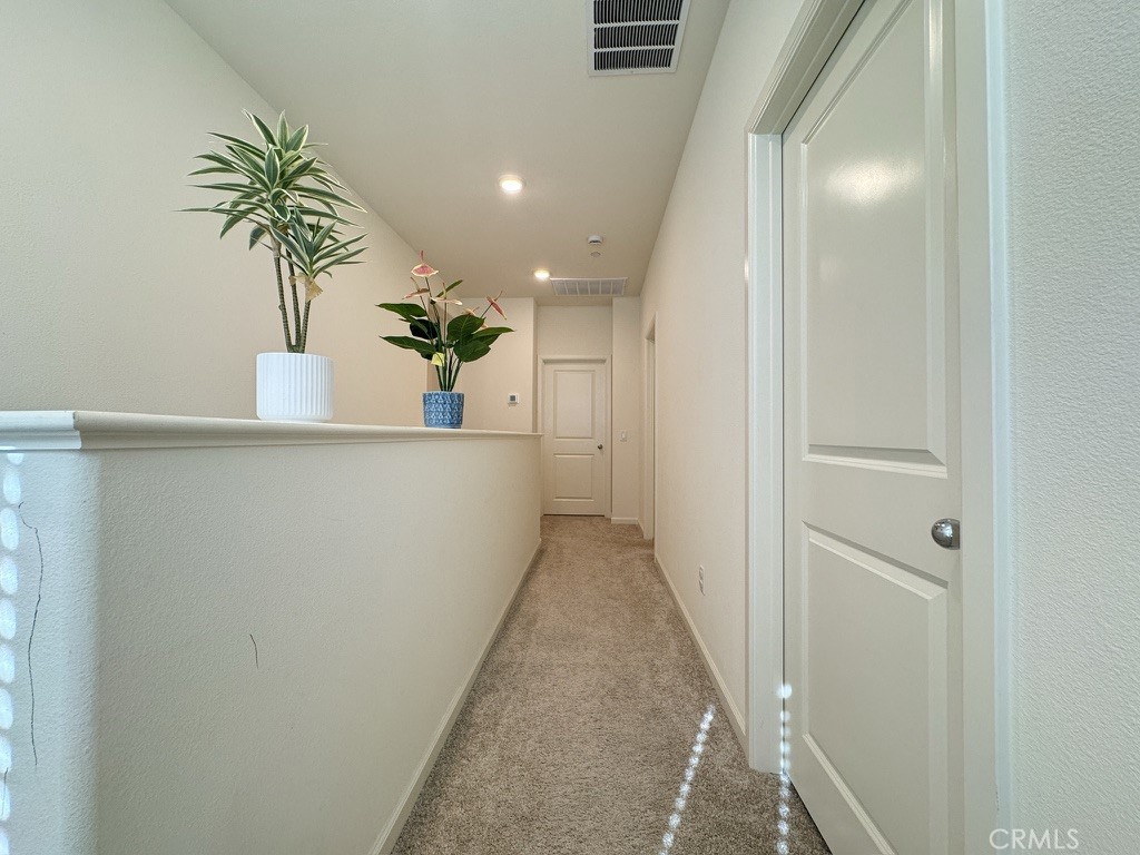 10201 Oxbow Loop Riverside, CA 92503 - Photo 15 of 39