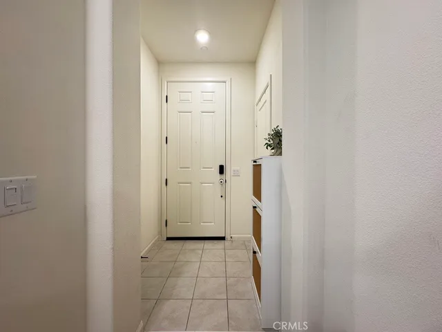 $649,000 | 10201 Oxbow Loop, Riverside, CA 92503