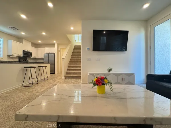 $649,000 | 10201 Oxbow Loop, Riverside, CA 92503