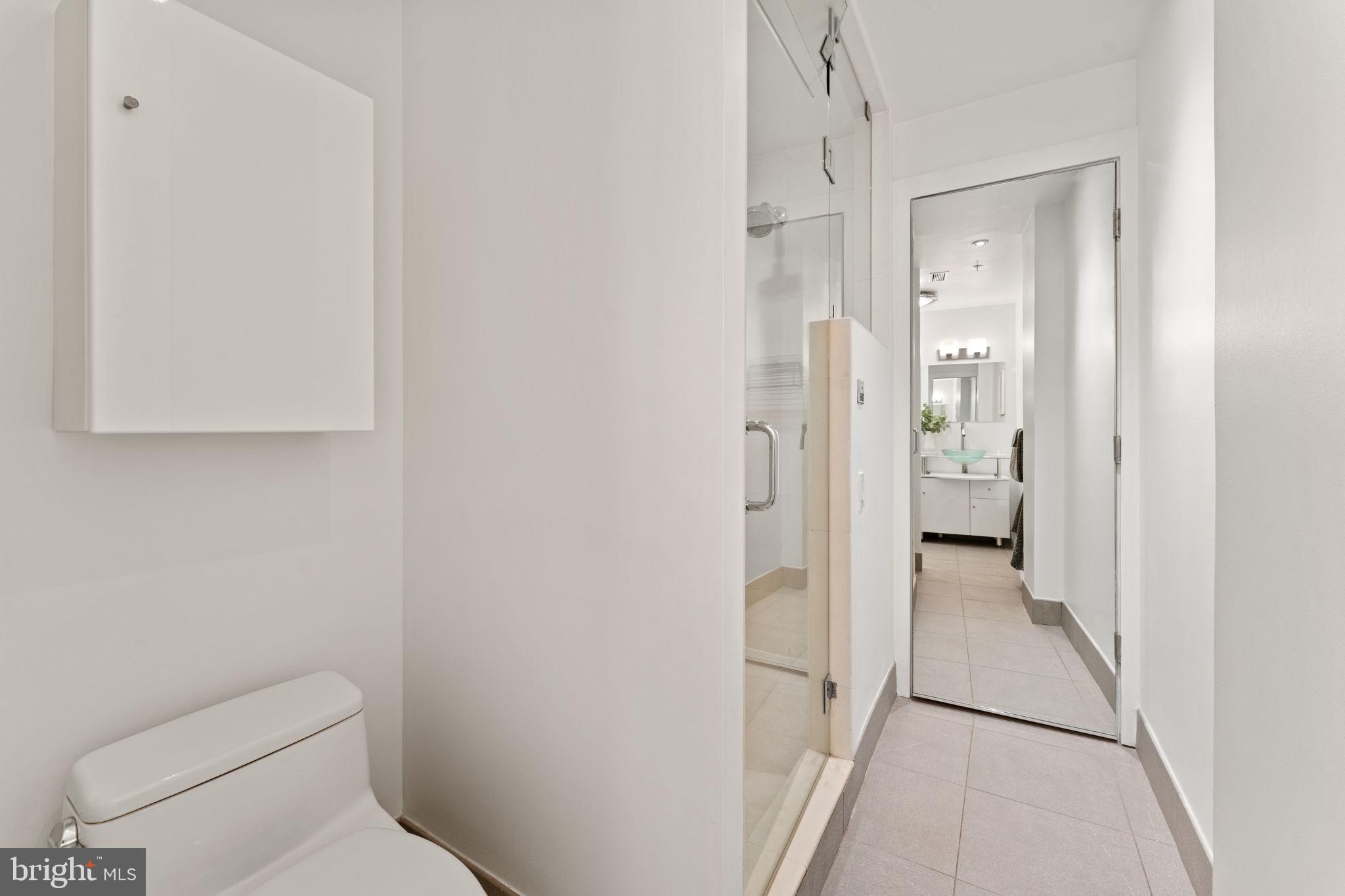 1516 R Street Northwest, Unit 3 Washington, DC 20009 - Photo 23 of 28 a bathroom with a toilet