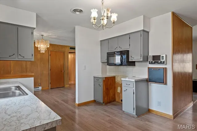 $85,000 | 112 North Wilson Street, Girard, IL 62640