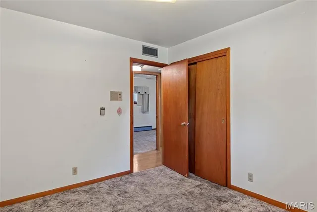 $85,000 | 112 North Wilson Street, Girard, IL 62640