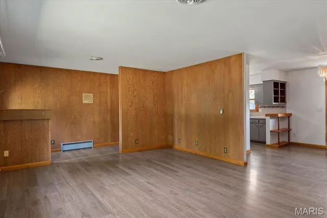 $85,000 | 112 North Wilson Street, Girard, IL 62640