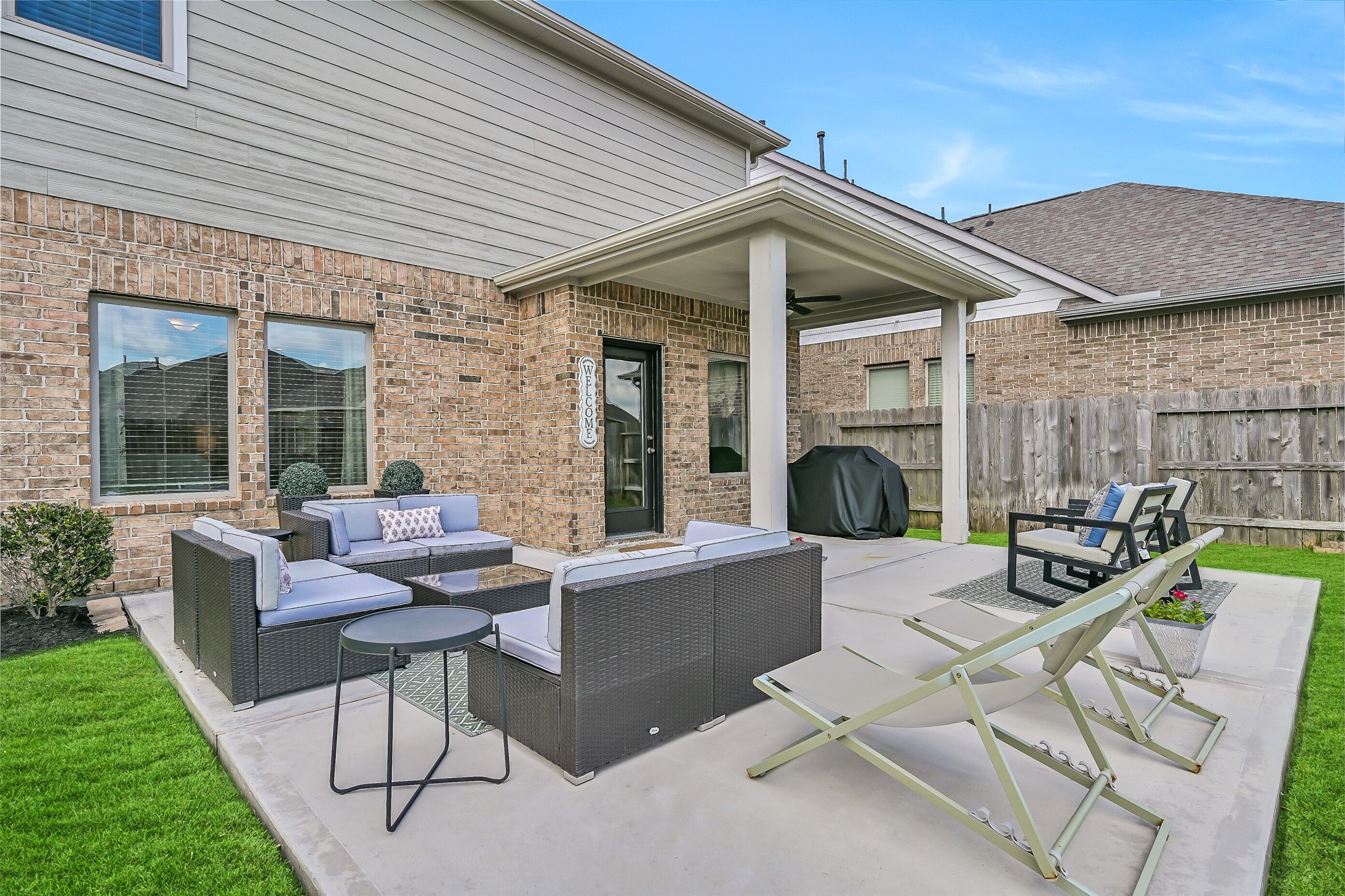 13711 Saxon Cliff Lane Rosharon, TX 77583 - Photo 28 of 30