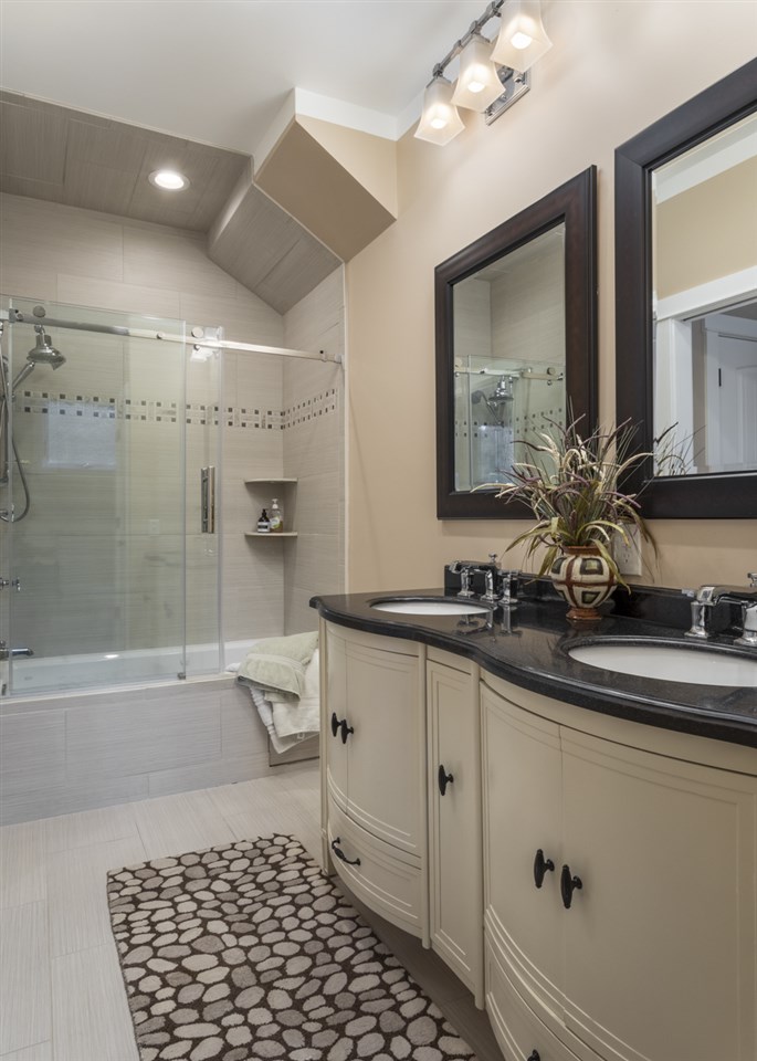 10582 Cedar Run Road Traverse City, MI 49684 - Photo 48 of 56 1881098-47.JPG