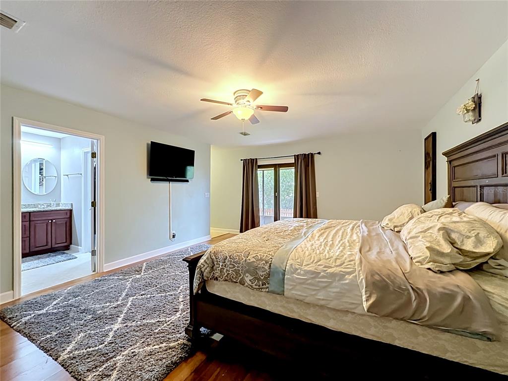6517 Solitaire Palm Way Apollo Beach, FL 33572 - Photo 35 of 58
