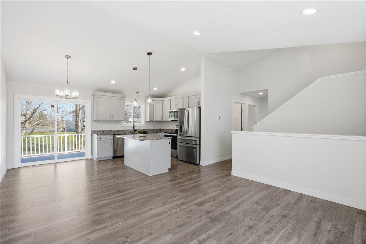 1630 5th Avenue Baldwin, WI 54002 - Photo 3 of 17