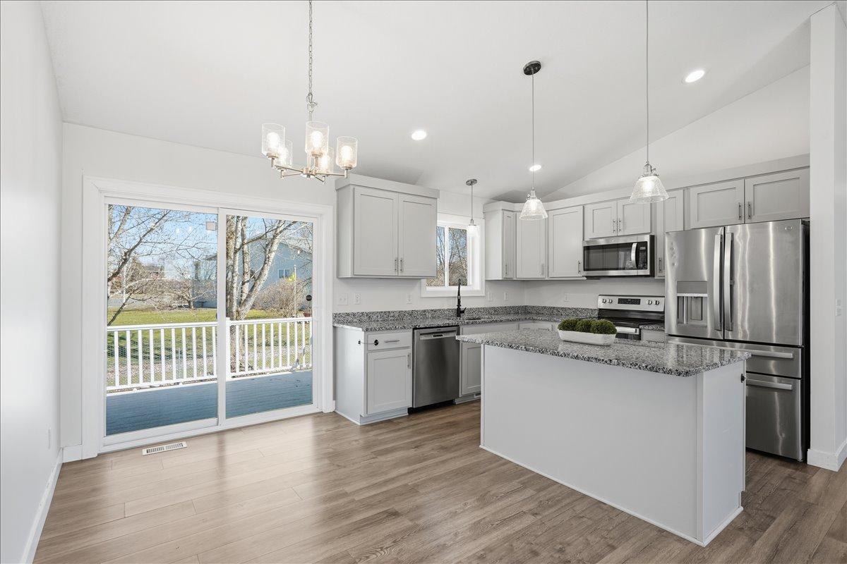 1630 5th Avenue Baldwin, WI 54002 - Photo 4 of 17