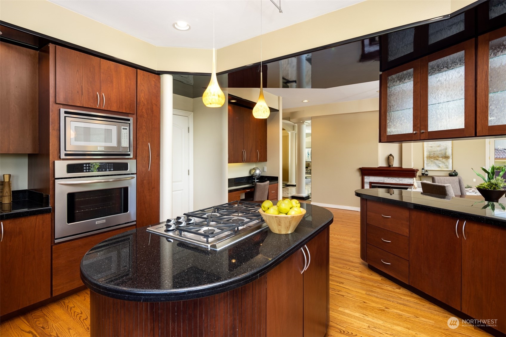 2013 Northwest Lacamas Drive Camas, WA 98607 - Photo 12 of 40 a kitchen with stainless steel appliances granite countertop a sink stove and refrigerator
