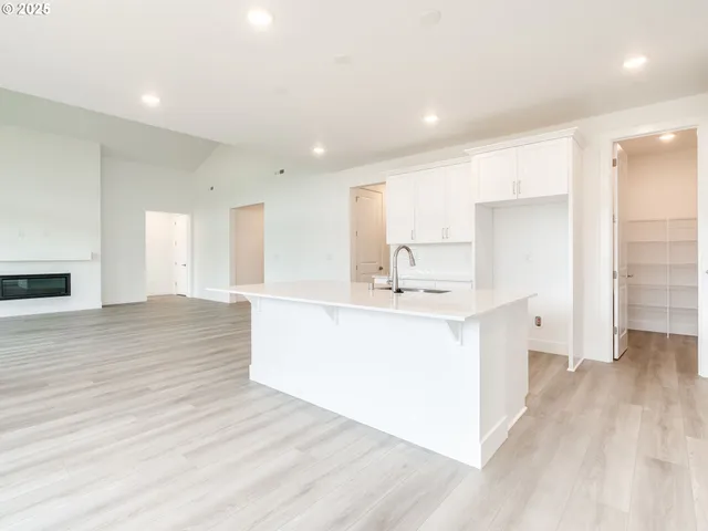 $724,990 | 3043 Salmon Street, Woodland, WA 98674