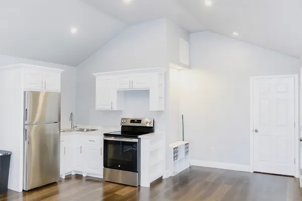 $1,000 | 2 Lula Drive, Huntsville, TX 77320