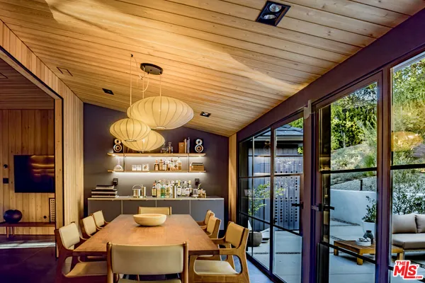$3,375,000 | 3860 Kingswood Road, Sherman Oaks, CA 91403