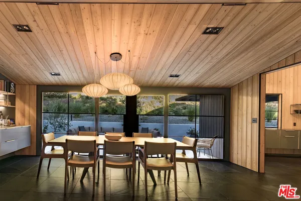 $3,375,000 | 3860 Kingswood Road, Sherman Oaks, CA 91403