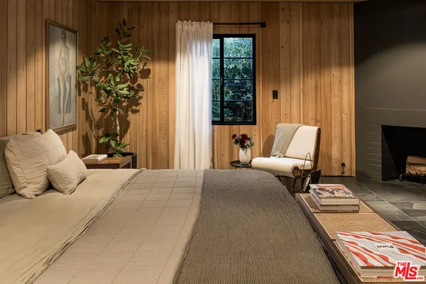 $3,375,000 | 3860 Kingswood Road, Sherman Oaks, CA 91403
