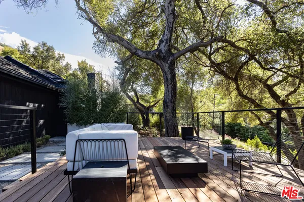 $3,375,000 | 3860 Kingswood Road, Sherman Oaks, CA 91403