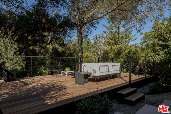 $3,375,000 | 3860 Kingswood Road, Sherman Oaks, CA 91403