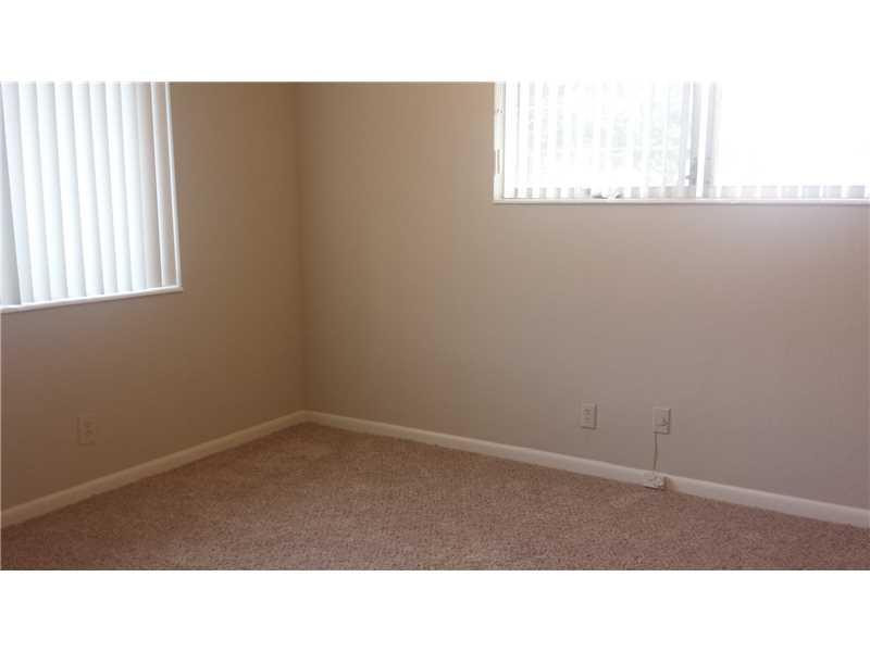 6451 Cypress Road, Unit 10 Plantation, FL 33317 - Photo 8 of 12 Bedroom