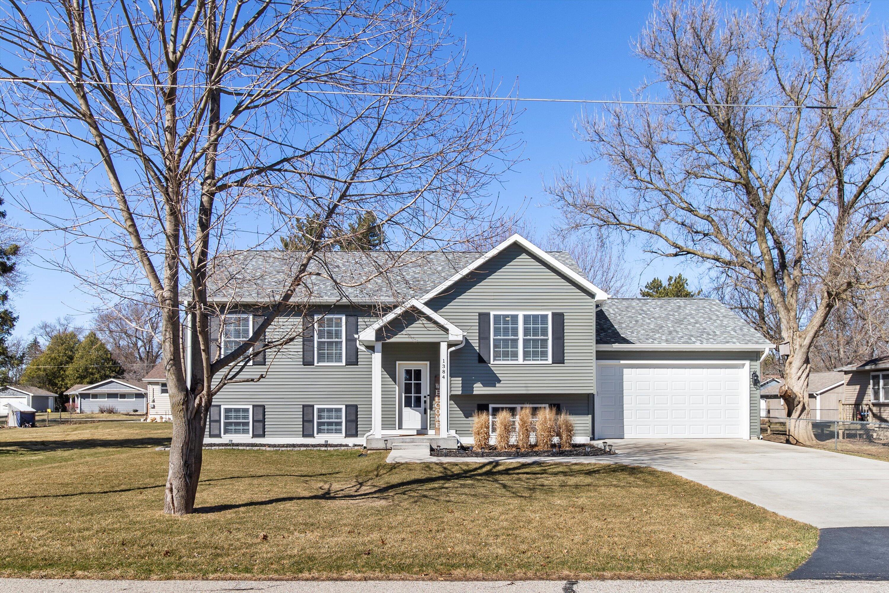 W1384 Fairview Road Bloomfield, WI 53128 - Photo 1 of 1 02-E6A3034