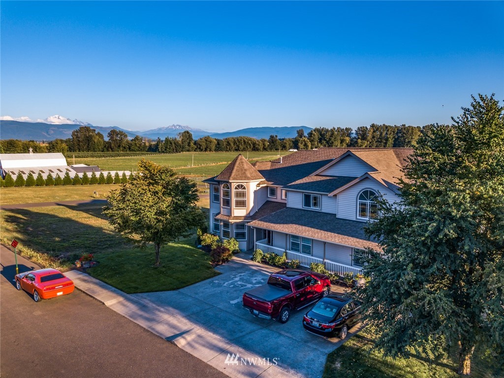 1595 Kok Road, Unit A Lynden, WA 98264 - Photo 2 of 33 Gallery Image 2