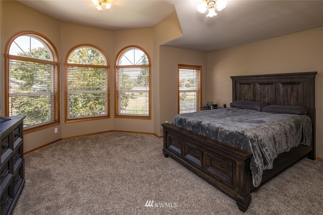 1595 Kok Road, Unit A Lynden, WA 98264 - Photo 17 of 33 Gallery Image 17