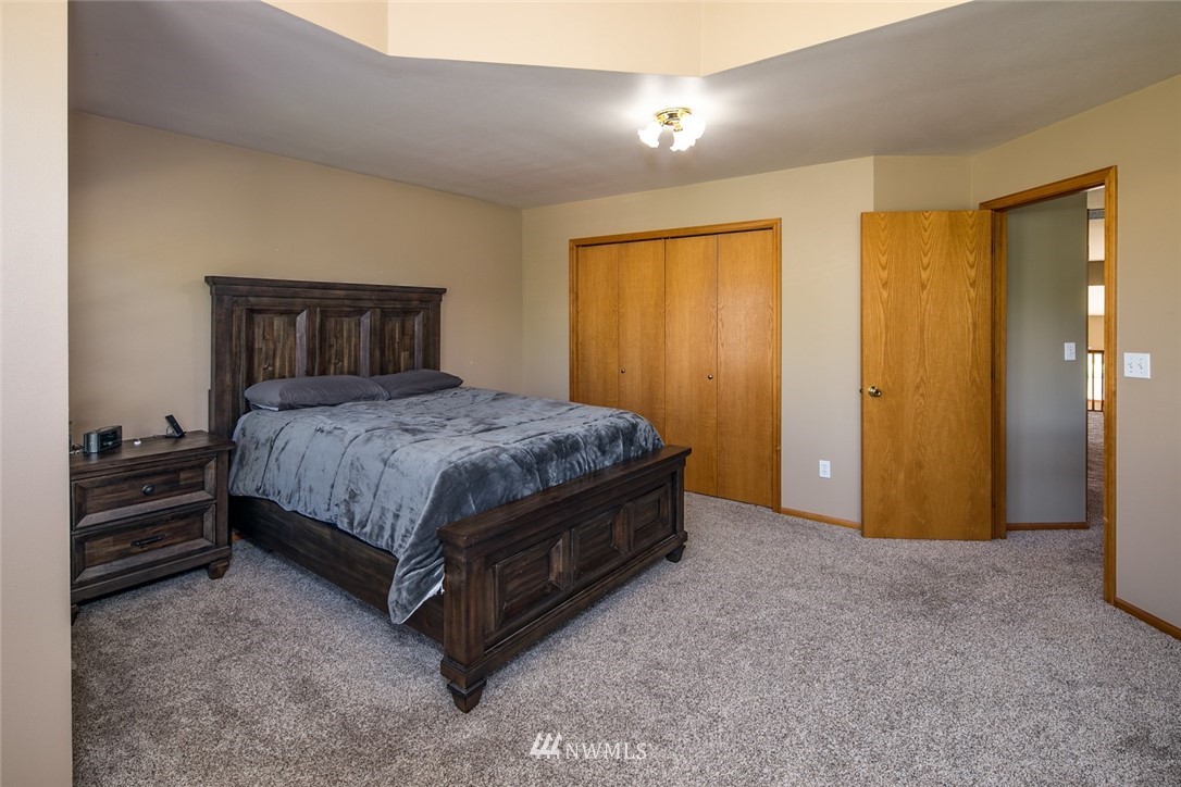 1595 Kok Road, Unit A Lynden, WA 98264 - Photo 19 of 33 Gallery Image 19