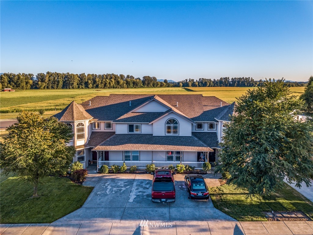 1595 Kok Road, Unit A Lynden, WA 98264 - Photo 3 of 33 Gallery Image 3