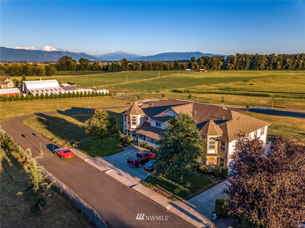 1595 Kok Road, Unit A Lynden, WA 98264 - Photo 26 of 33 Gallery Image 26