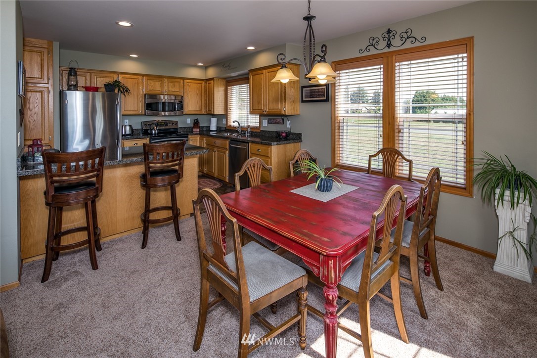 1595 Kok Road, Unit A Lynden, WA 98264 - Photo 8 of 33 Gallery Image 8