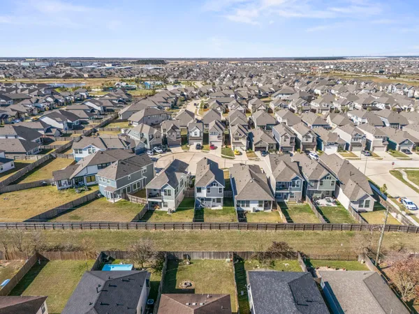 $2,550 | 7818 Starfish Arbor Drive, Cypress, TX 77433