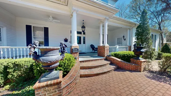 $1,100,000 | 238 North Main Street, Wake Forest, NC 27587