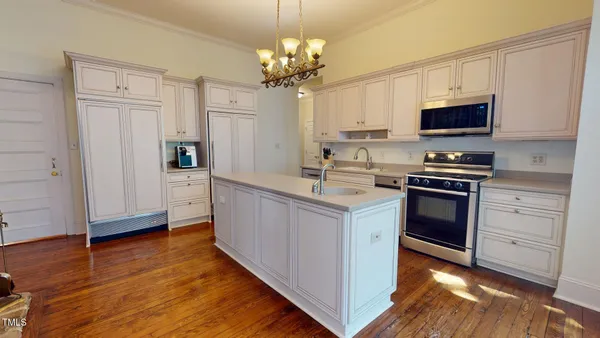 $1,100,000 | 238 North Main Street, Wake Forest, NC 27587