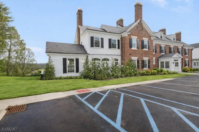 $6,500 | 18 Samuel Way, Chatham, NJ 07928