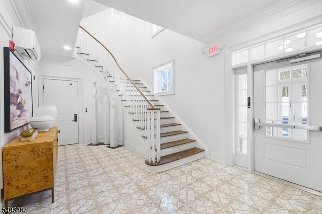 $6,500 | 18 Samuel Way, Chatham, NJ 07928