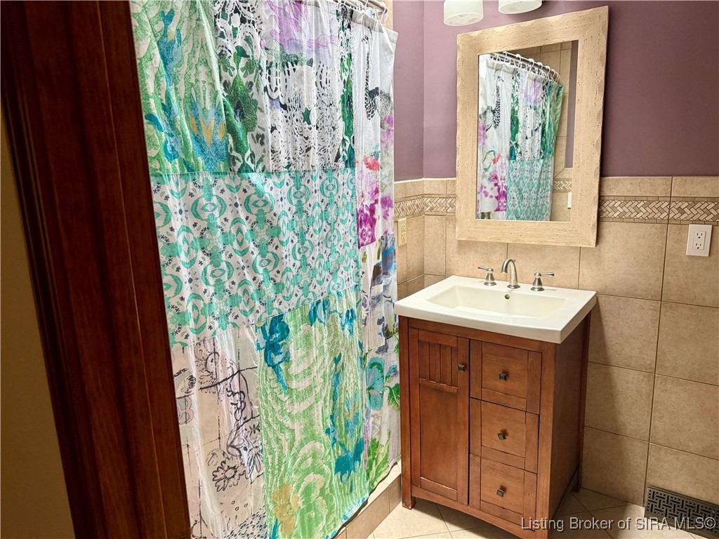 9818 Marion Martin Road Charlestown, IN 47111 - Photo 33 of 47