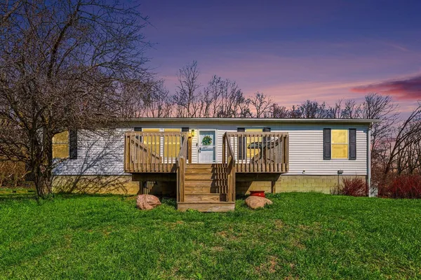 $305,000 | 9491 Thorne Road, Horton, MI 49246