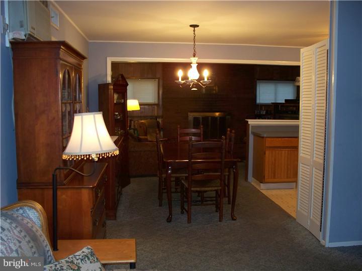 43 Quiet Road Levittown, PA 19057 - Photo 11 of 25 Dining Room