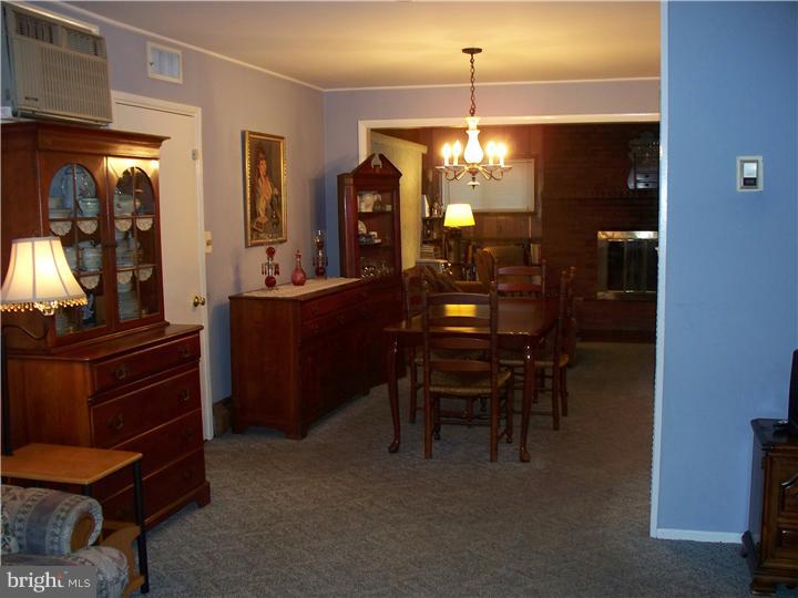 43 Quiet Road Levittown, PA 19057 - Photo 12 of 25 Dining Room